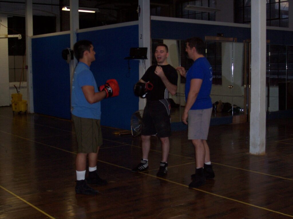 Training with Moniteur Armando Basulto - Boxe Française Savate